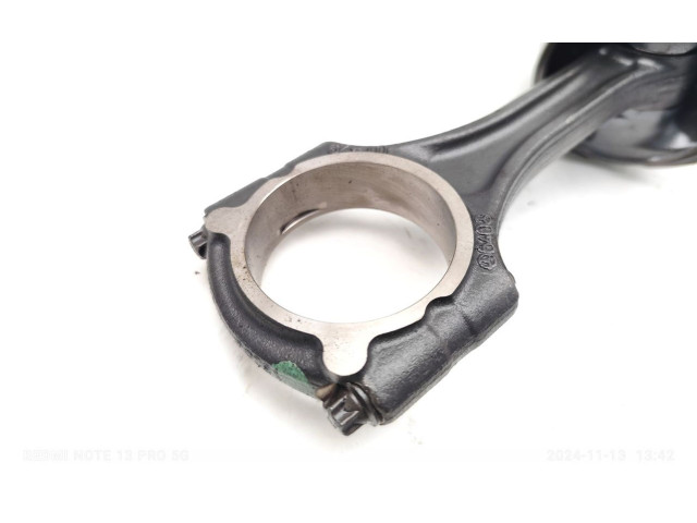 Píst OM640.940 Mercedes-Benz A W169 OM640.940