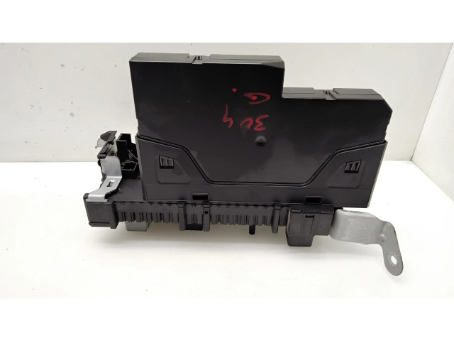 Pojistková skříňka 2129003822, 2129015105 Mercedes-Benz E W212 2014