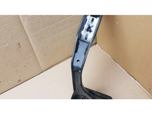 Тормозная педаль