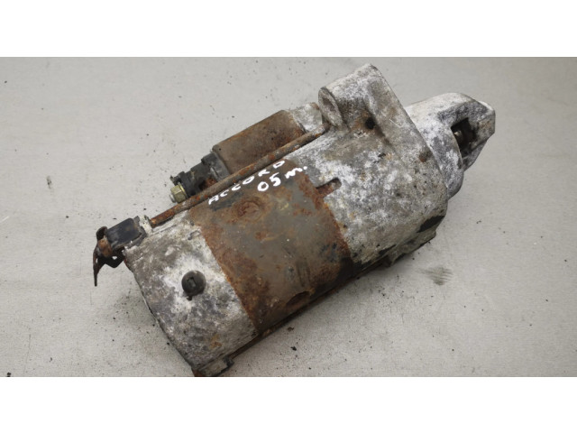 Стартер  M002T85671   Honda Accord