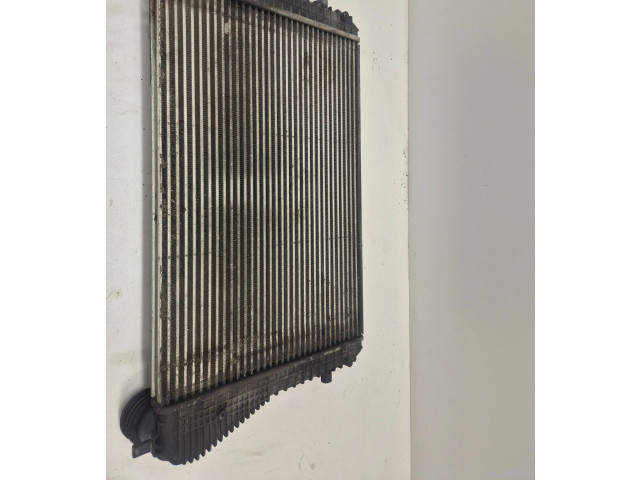Радиатор интеркулера 1K0145803E Skoda Octavia Mk2 (1Z)