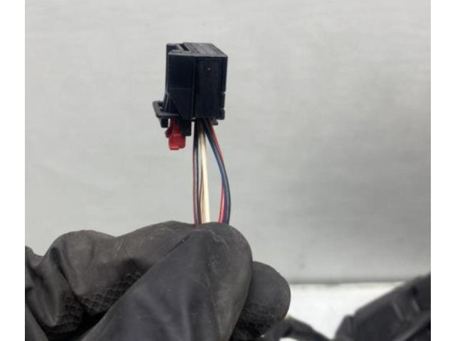 Зеркало электрическое        Audi A3 S3 A3 Sportback 8P  2005 - 2013 года   