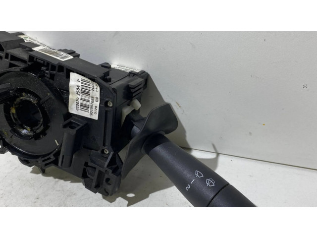 Ручка стеклоочистителей 8200792584, 901057666   Dacia Sandero