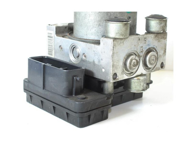 Přístrojová deska Mitsubishi Outlander 2001