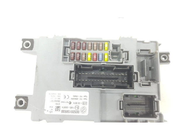 Блок предохранителей 520158930 Opel Corsa E