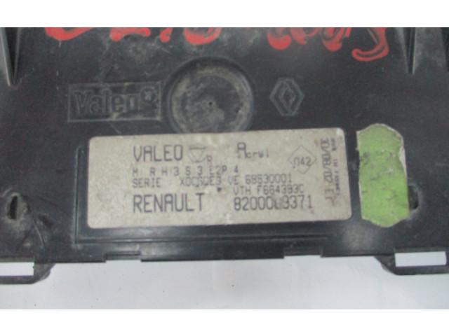 Блок управления климат-контролем 8200009371 Renault Clio II
