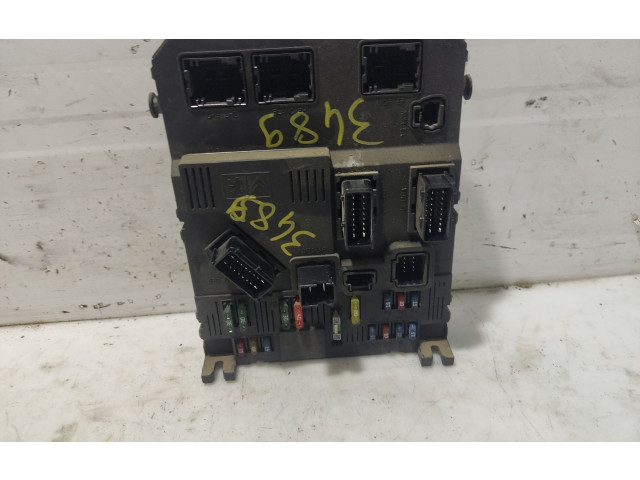 Блок предохранителей 9649027790, S118083020 Citroen Xsara