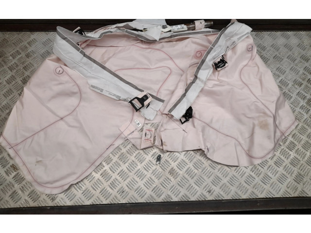 Боковая подушка безопасности 4M8880741E Audi Q8