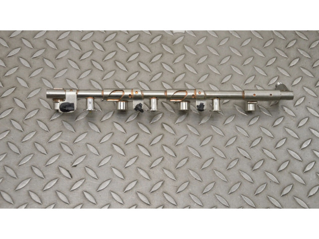 Топливная рампа 210305010179   Infiniti Q50 3.0  для двигателя VR30DDTT