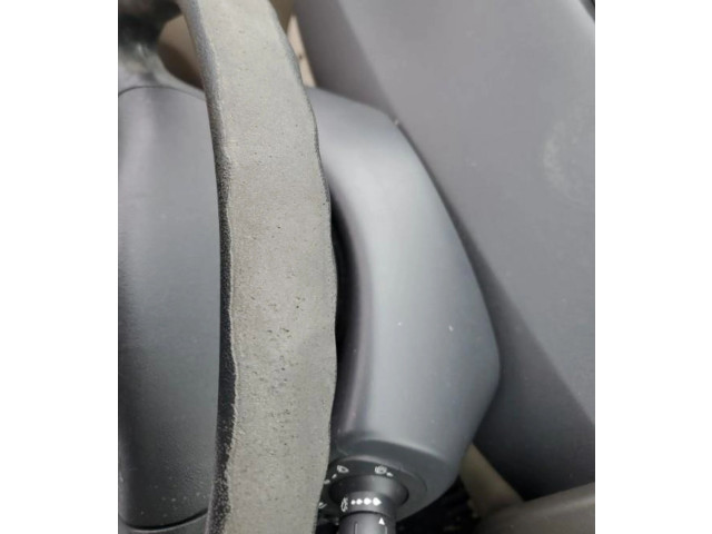 Руль Renault Scenic II -  Grand scenic II  2006 - 2009 года 8200218375      