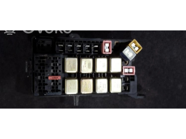 Pojistková skříňka Hyundai Sonata 1994