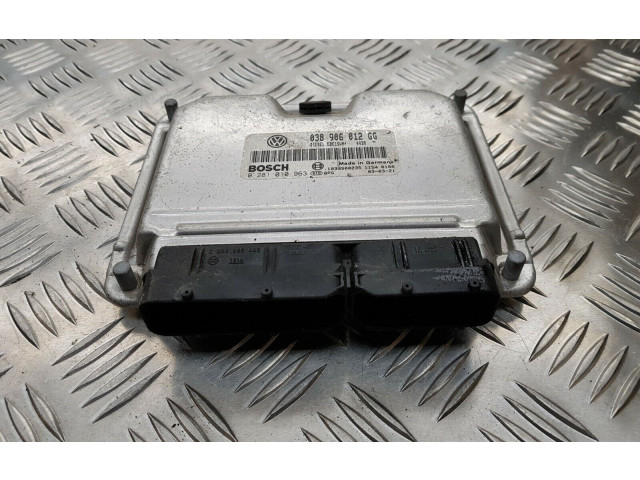 Блок управления двигателя 038906012GG   Volkswagen Bora