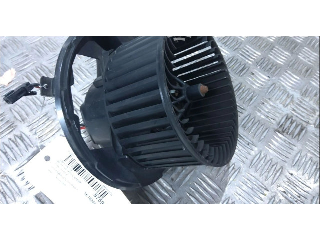 Вентилятор печки    1K1820021, 1K1820015E   Volkswagen Touran I
