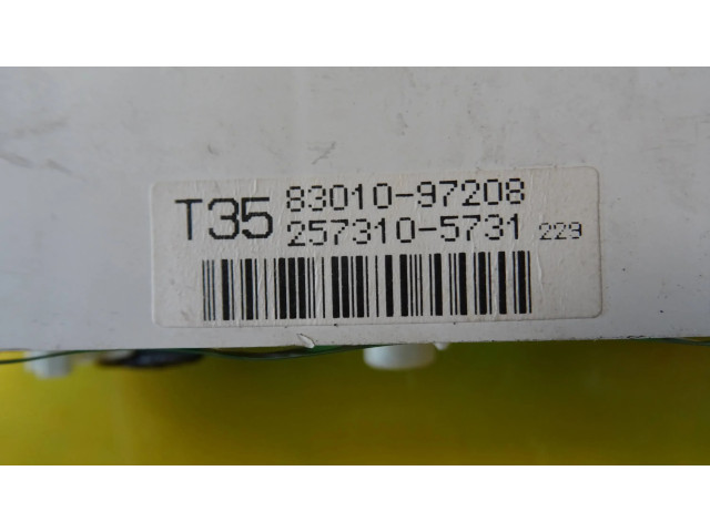 Панель приборов 8301097208, 2573105731 Daihatsu Sirion