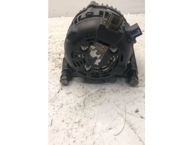 Генератор    Volvo C30      