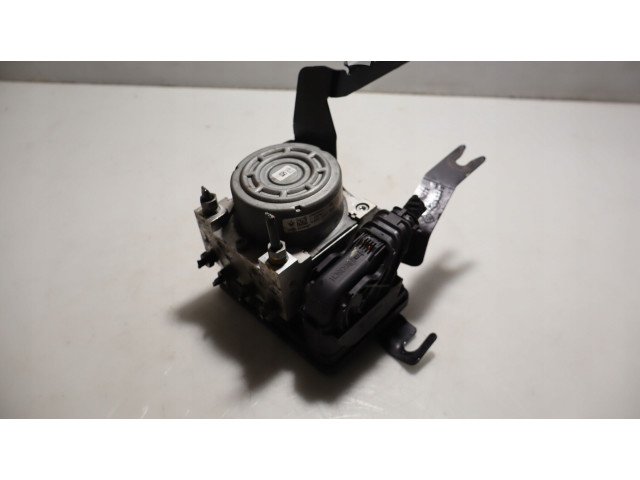 Блок АБС    Dacia  Lodgy   -  года