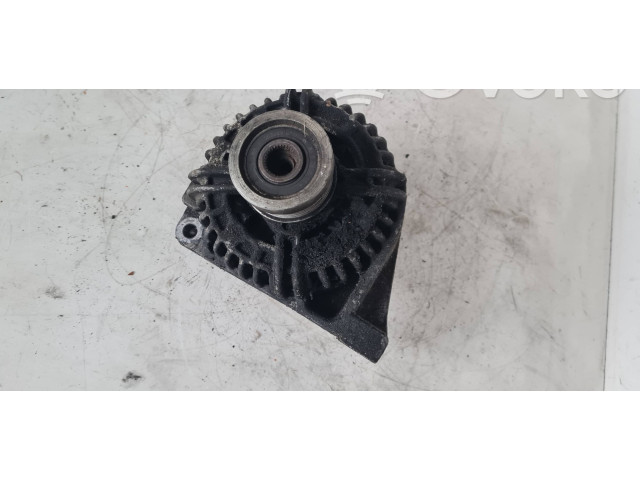 Генератор 30658085, 0124525060   Volvo S60      