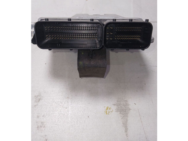 Блок управления двигателя 0281032230, 8588946   BMW X3 F25