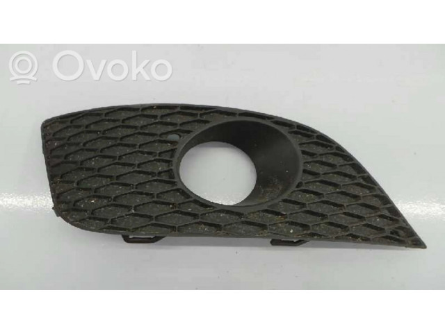 Нижняя решётка (из трех частей) Seat Leon (1P) 2005-2012 года 1P0853666, E1-B6-11-1