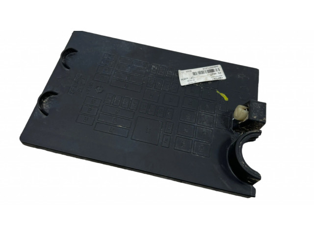 Крышка блока предохранителей 52027004, G4830071212 Jeep Renegade