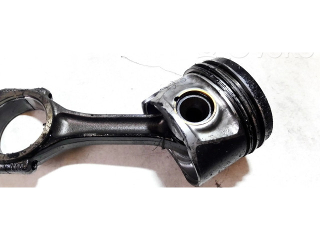 Поршень с шатуном 038J, BHS Mitsubishi Outlander для дизельного двигателя 2.0