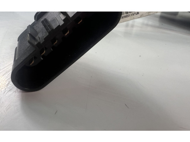 Блок предохранителей  31337182   Volvo V70    