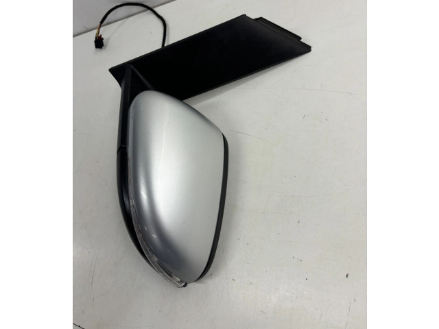 Зеркало электрическое Volkswagen Touran II 2010 - 2016 года