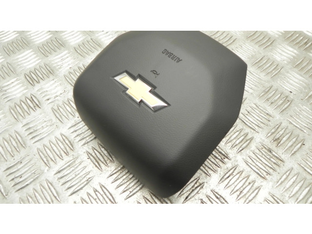 Подушка безопасности водителя 84823462   Chevrolet Suburban