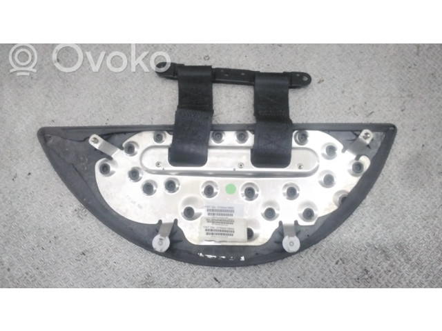 Другая деталь салона