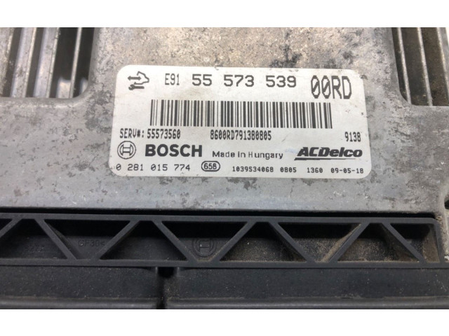 Моторчик стеклоочистителя 55573539 Opel Insignia A