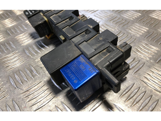 Блок предохранителей 4A0941822 Audi A6 S6 C5 4B