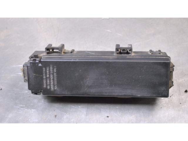 Блок предохранителей Jeep Grand Cherokee (WJ)