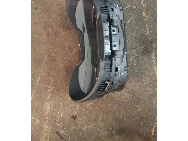 Панель приборов 5E0920981   Skoda Octavia Mk3 (5E)       