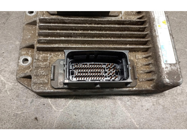 Блок управления двигателем Блок управления 98000322 Opel Meriva A
