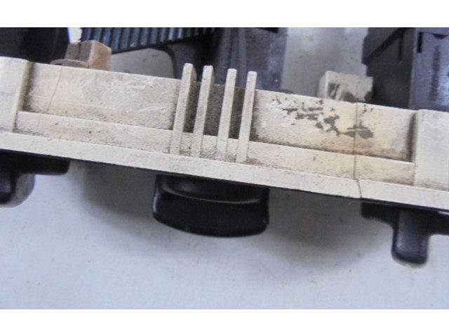 Блок управления климат-контролем YC1H18K391-BC, YC1H-18K391-BC   Ford Transit -  Tourneo Connect