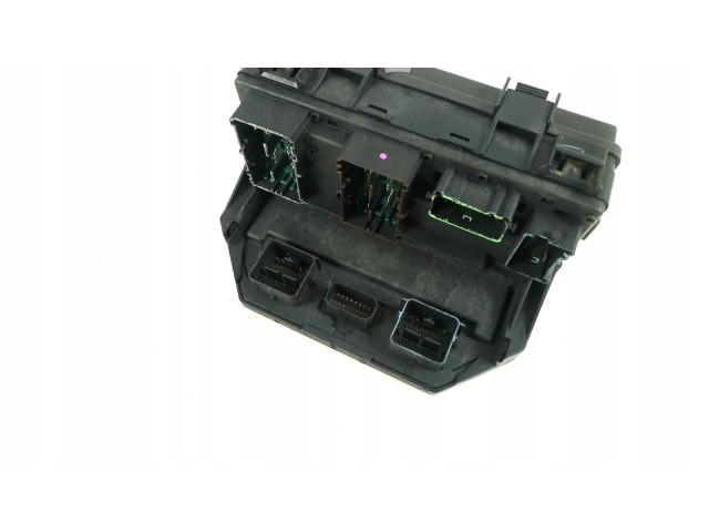 Модуль управления BSM 04692235AJ Jeep Cherokee