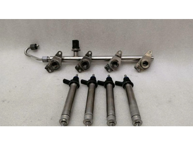 Vstřikovací lišta A2600700900, A2560705600 Mercedes-Benz A W177 AMG pro benzínový motor 2.0