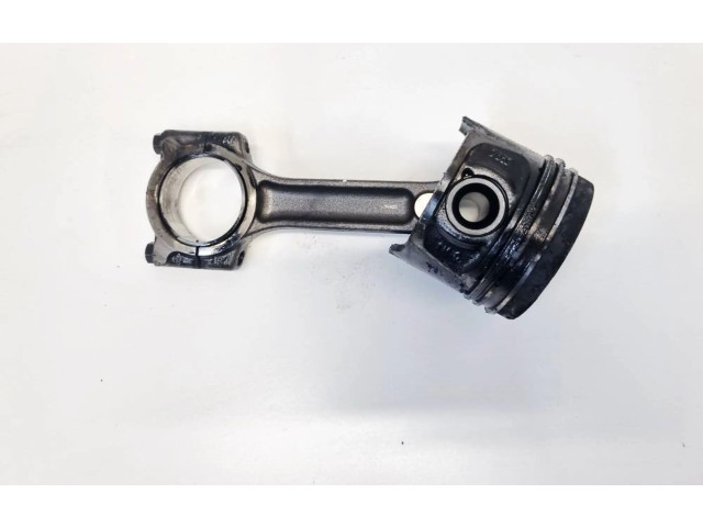 Píst Renault Megane III