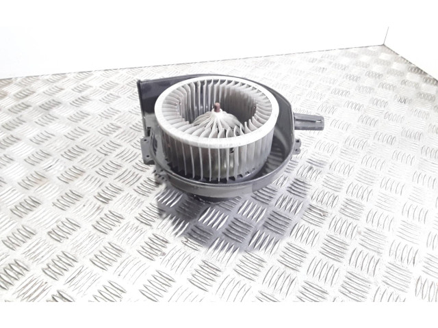 Вентилятор печки    6Q1819015J, 6Q1819015   Skoda Fabia Mk2 (5J)