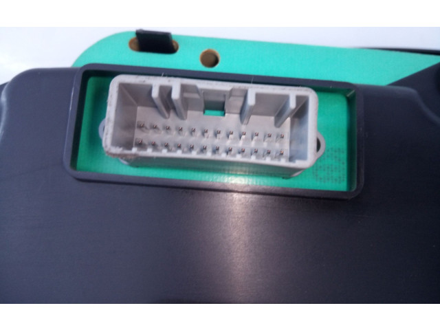 Панель приборов 248101432R, E1-A5-27-2   Dacia Sandero       