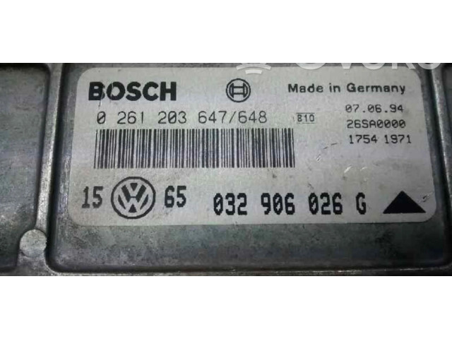Блок управления двигателя 032906026G Volkswagen Golf III
