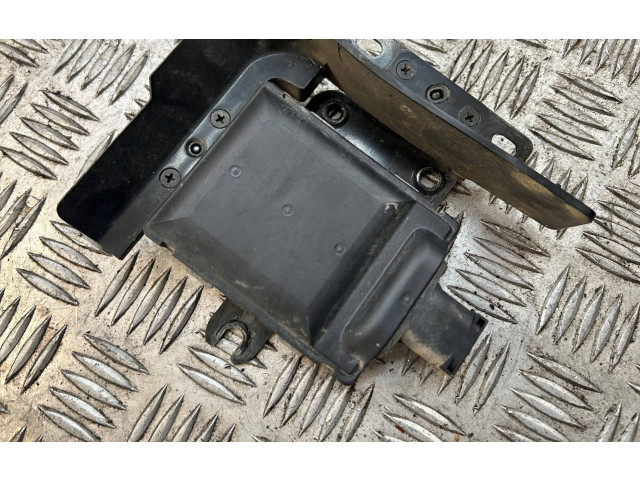 Модуль управления слепым пятном 866213600 SsangYong Rexton