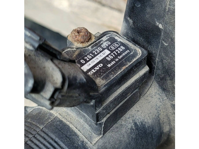 Интеркулер  8677288, 0403181CD7   Volvo S80 