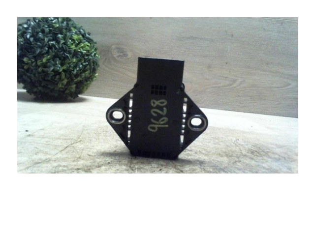 Блок управления АБС    Peugeot 5008