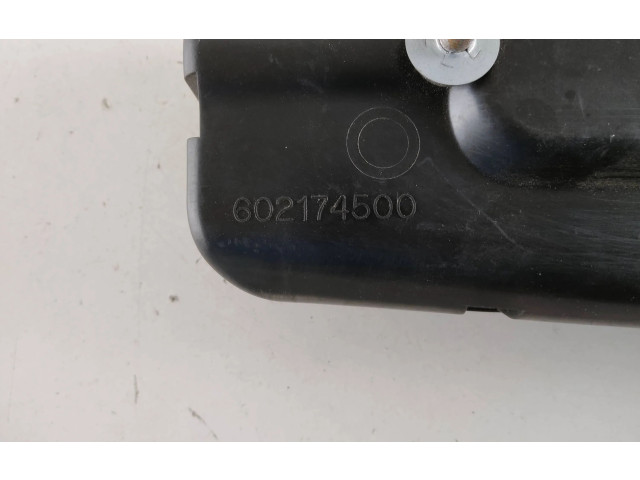 Подушка безопасности в сиденье 602174500 Mazda 3 I