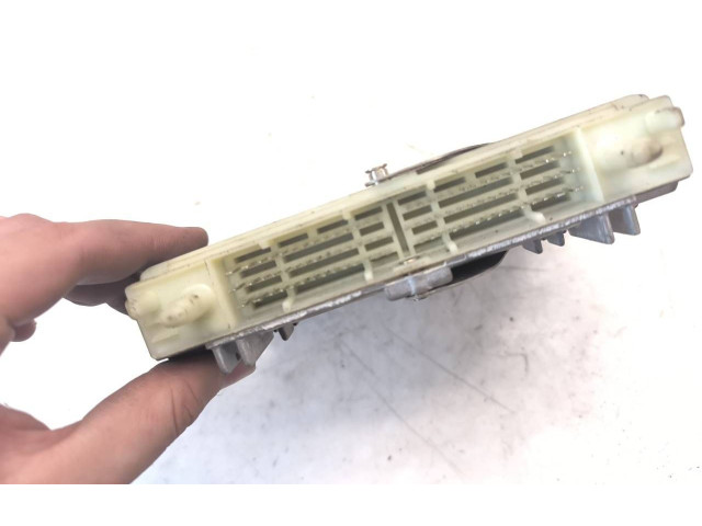 Блок управления двигателя 0281001592, 17390939   Volvo S70  V70  V70 XC