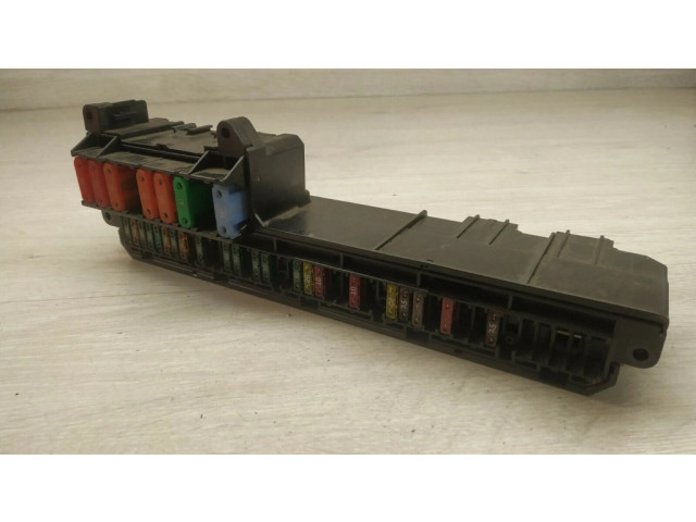   Pojistková skříňka 6957330, 61146957330   BMW 5 E60 E61 2004