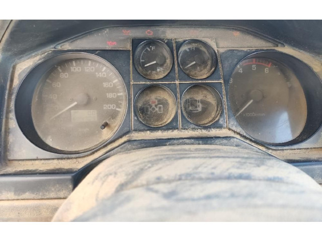 Панель приборов MR576706 Mitsubishi Montero