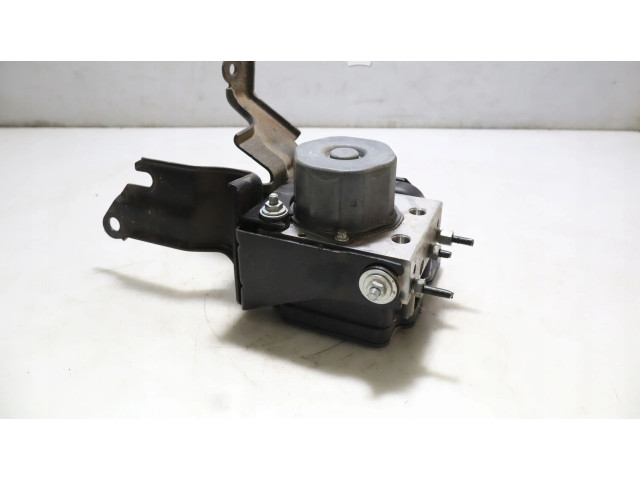 Vstřikovací lišta    Nissan Micra K14     