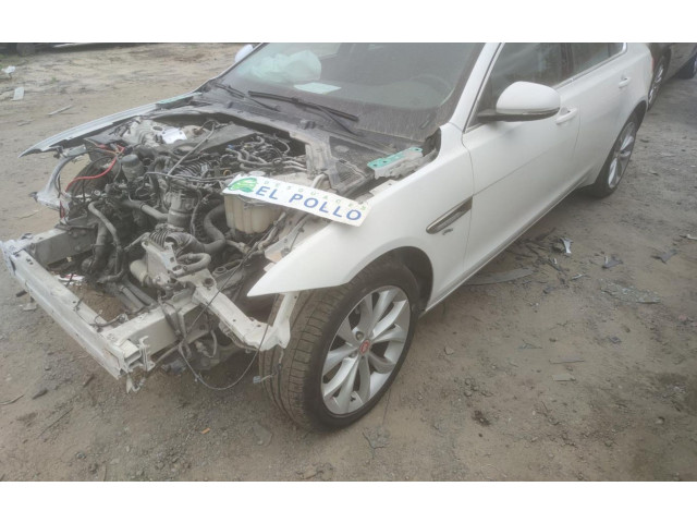 Генератор T2H18582E Jaguar XF X250